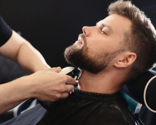 beard-trim-with-edge-trimmer